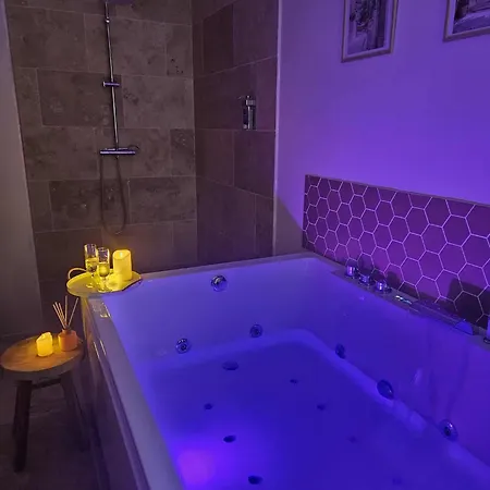 Ferienhaus Nos Jours Heureux - L'idylle, De Caractere *