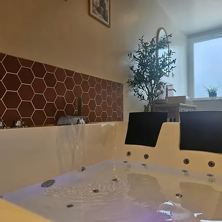 Nos Jours Heureux - L'idylle, De Caractere Ferienhaus *